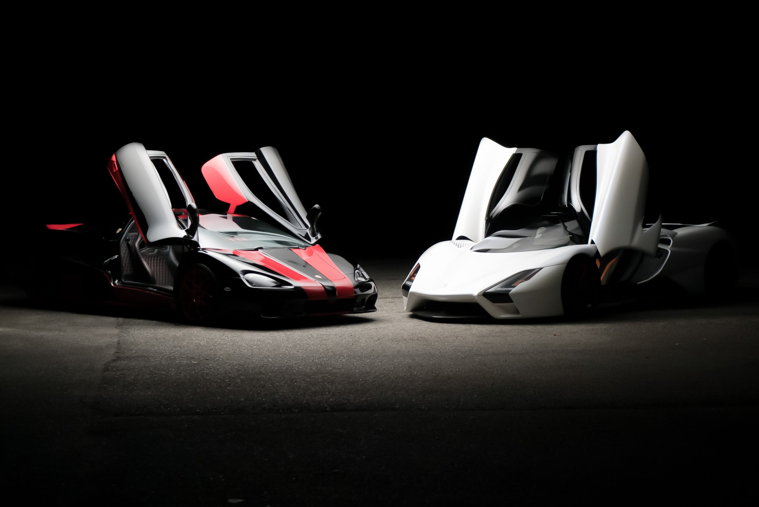 SSC ultimate aero and SSC Tuatara